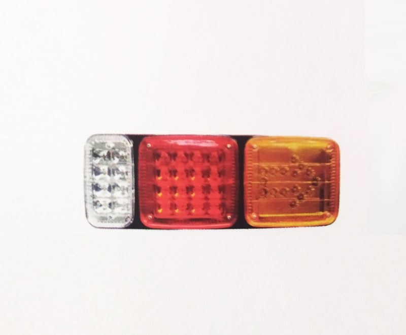 巨能王灯（箭头）